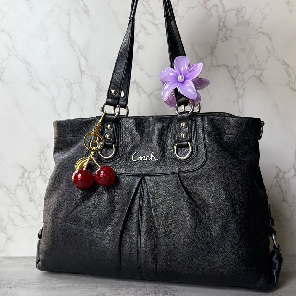 Black Ashley Coach Shoulder Bag 🩰˚˖𓍢 🦢✧˚.🎀༘⋆